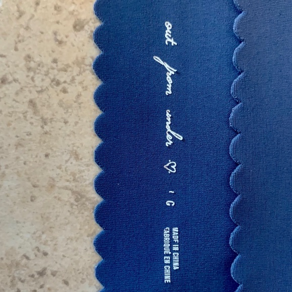 UO scalloped halter bralette - Picture 3 of 3